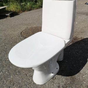 Idon kaksoishuuhtelu wc istuin